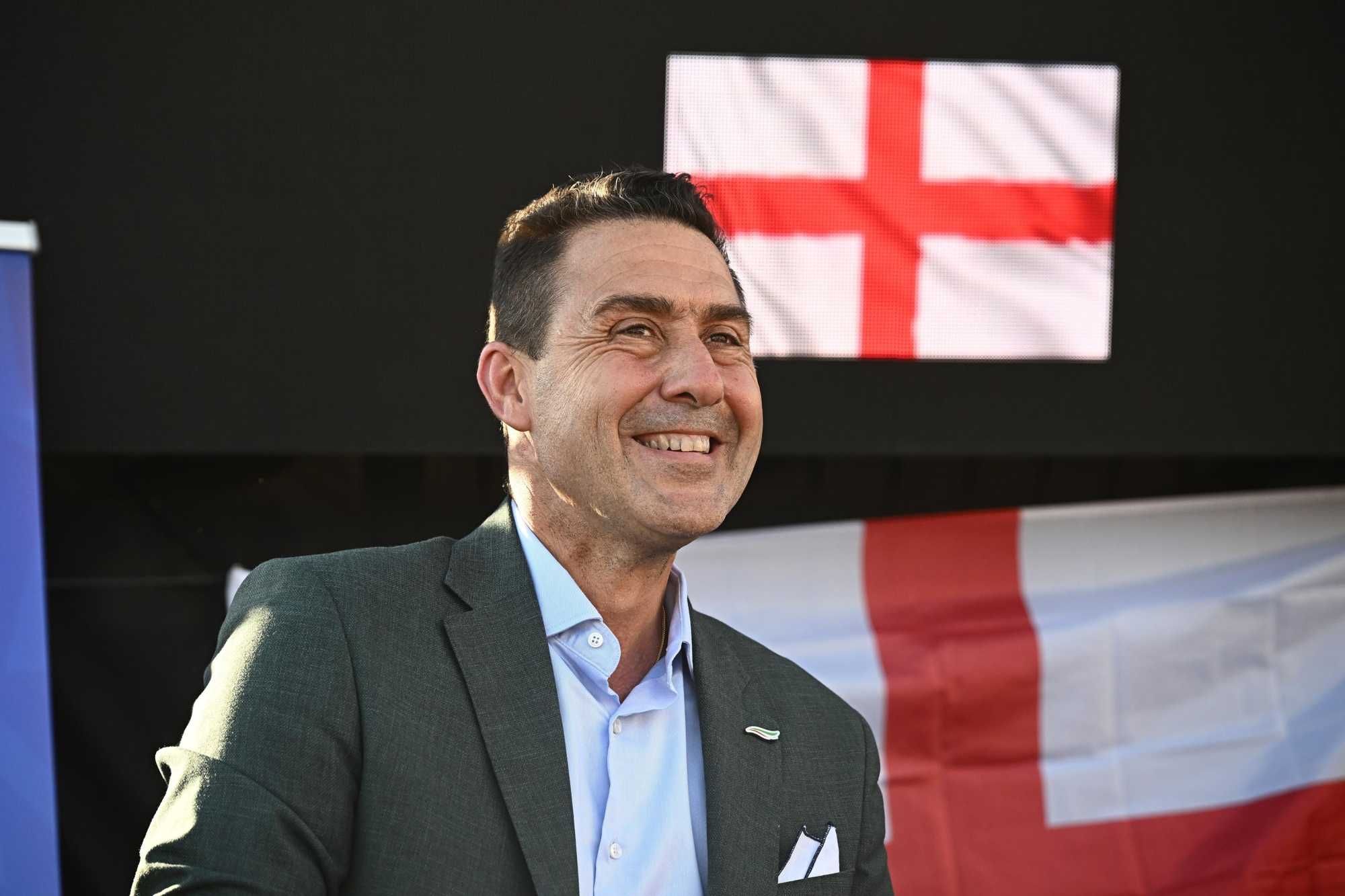 Vannacci: «Il centrodestra deve tornare alle origini. C’è chi è in linea col Pd»
