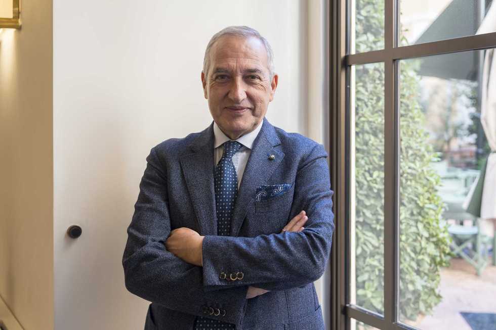 Il professor Vaia: «Rarissimo il contagio uomo-uomo»