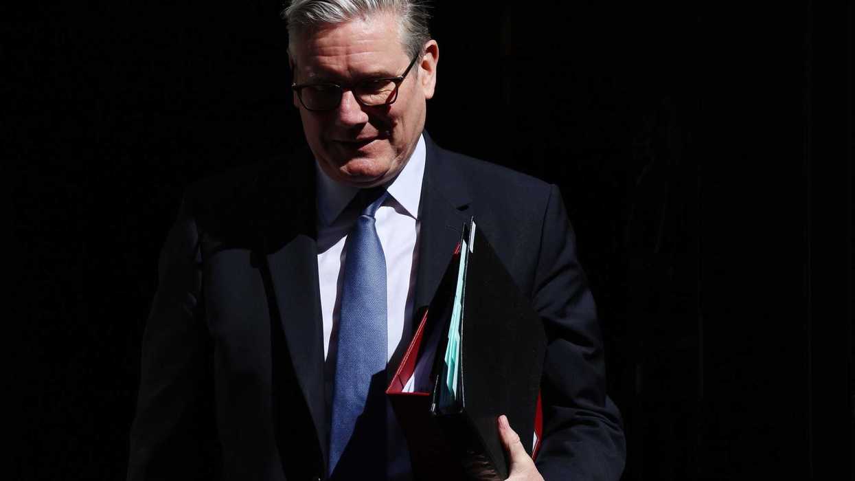 Starmer rimpalla la sua incompetenza sulla Brexit