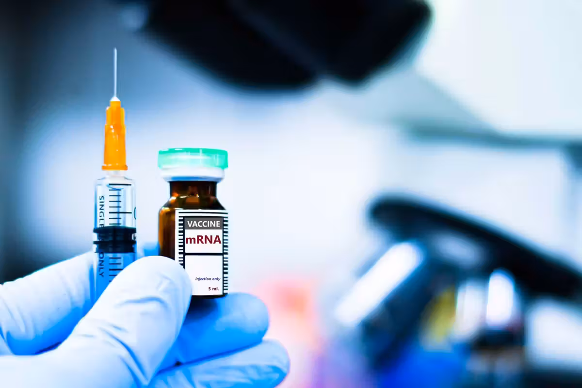 Altra corsa ai vaccini a mRna dopo l’inefficacia di quelli anti Covid