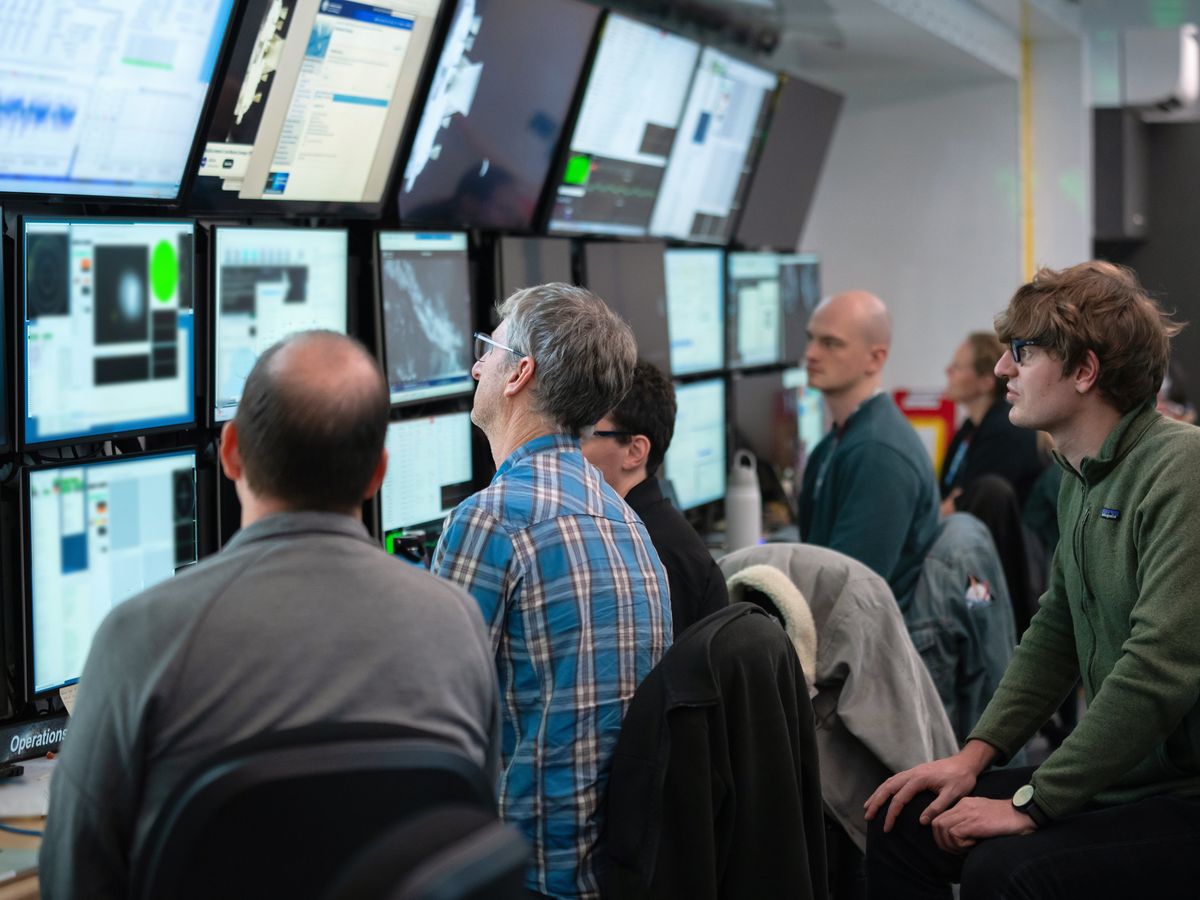 Artemis II Readies Free Space Optical Communication
