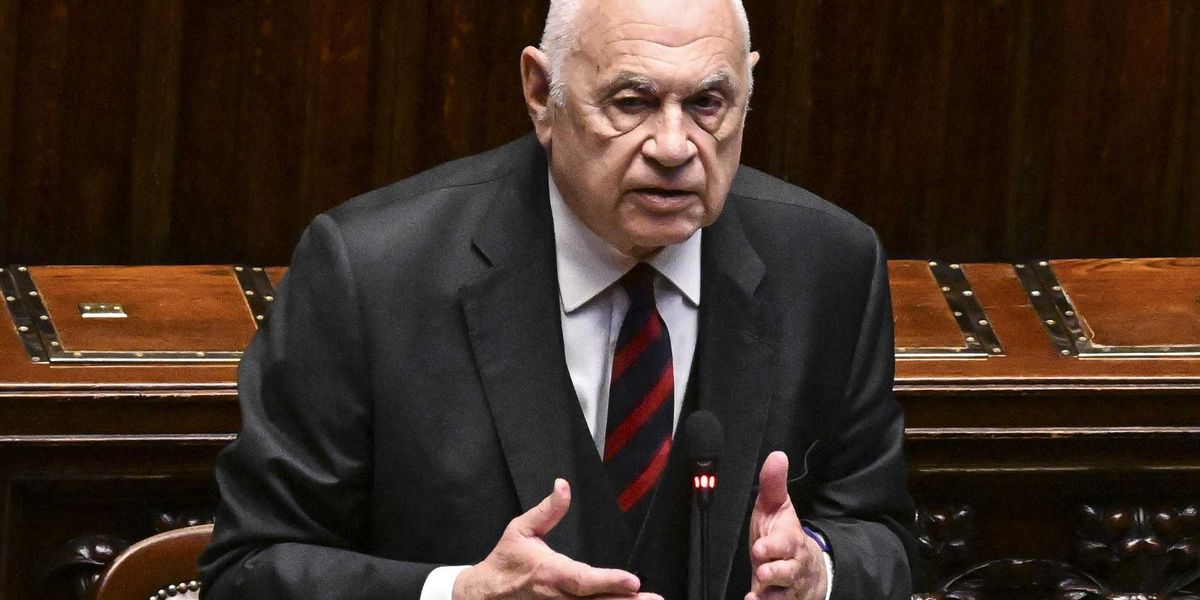 non si pu242 condannare chi 232 gi224 stato assolto da Laverita.info non si pu242 condannare chi 232 gi224 stato assolto