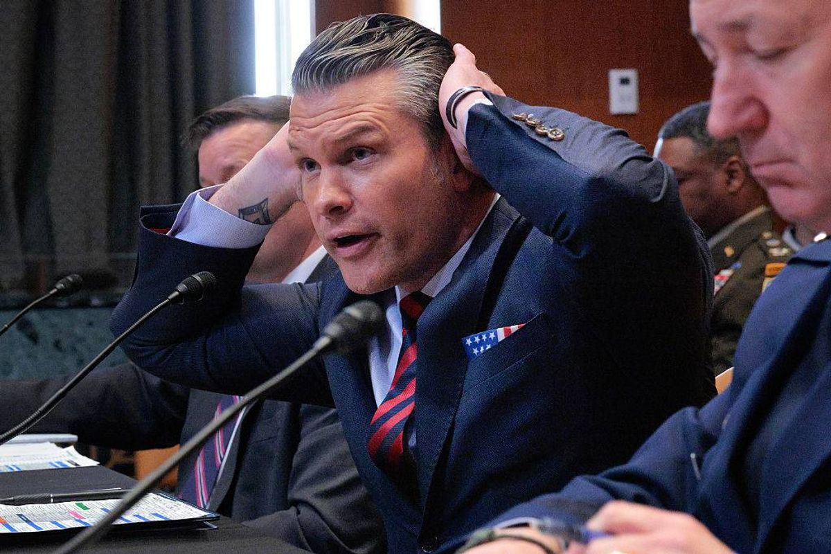 Hegseth veröffentlicht neue Werbung für den vorgeschlagenen 1 ...