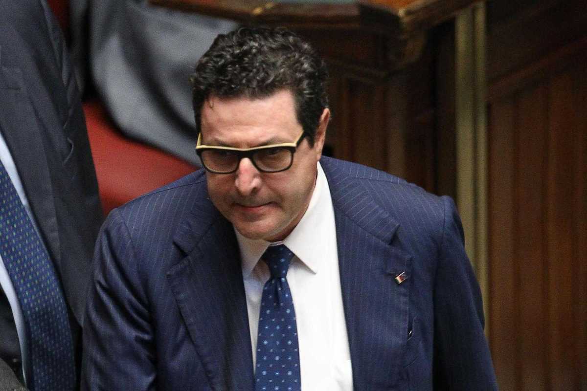 Calearo nei guai: sequestri e accuse di frode sui fondi pubblici