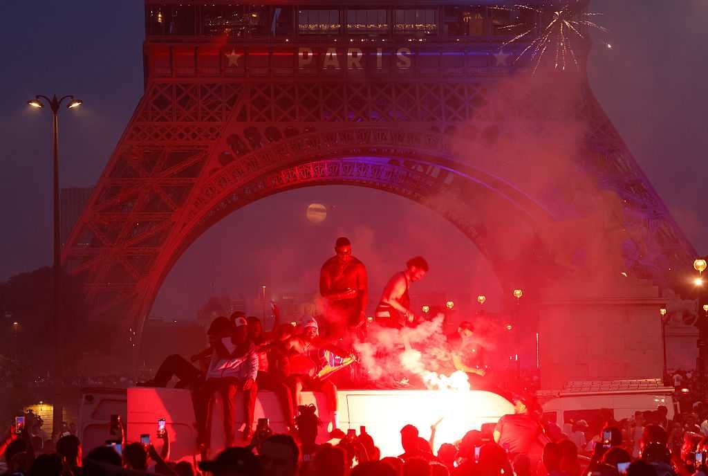 Così festeggiano la Champions le seconde generazioni francesi. A Trento  magrebini con l’ascia
