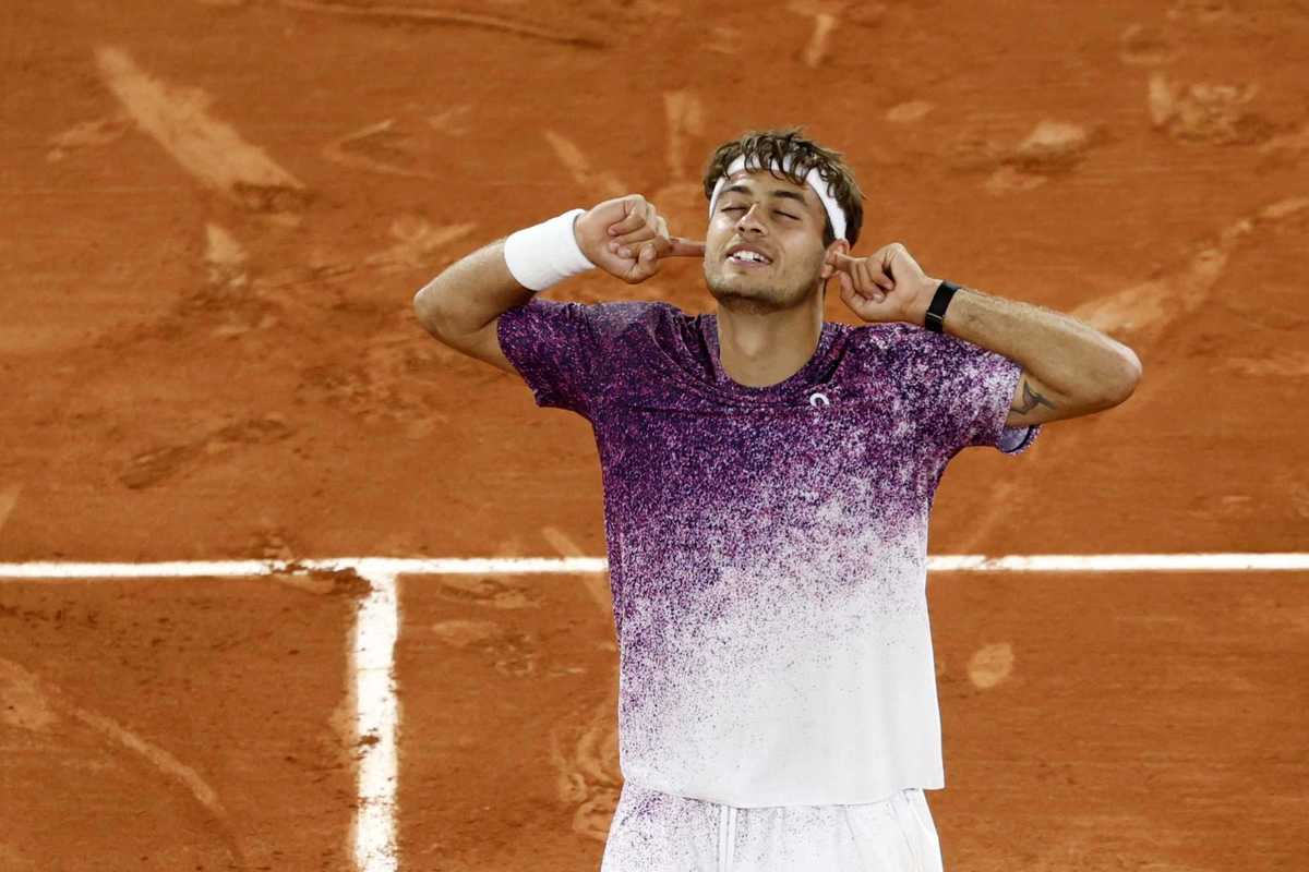 Roland Garros d'Italia: Cobolli e Arnaldi valgono la finale
