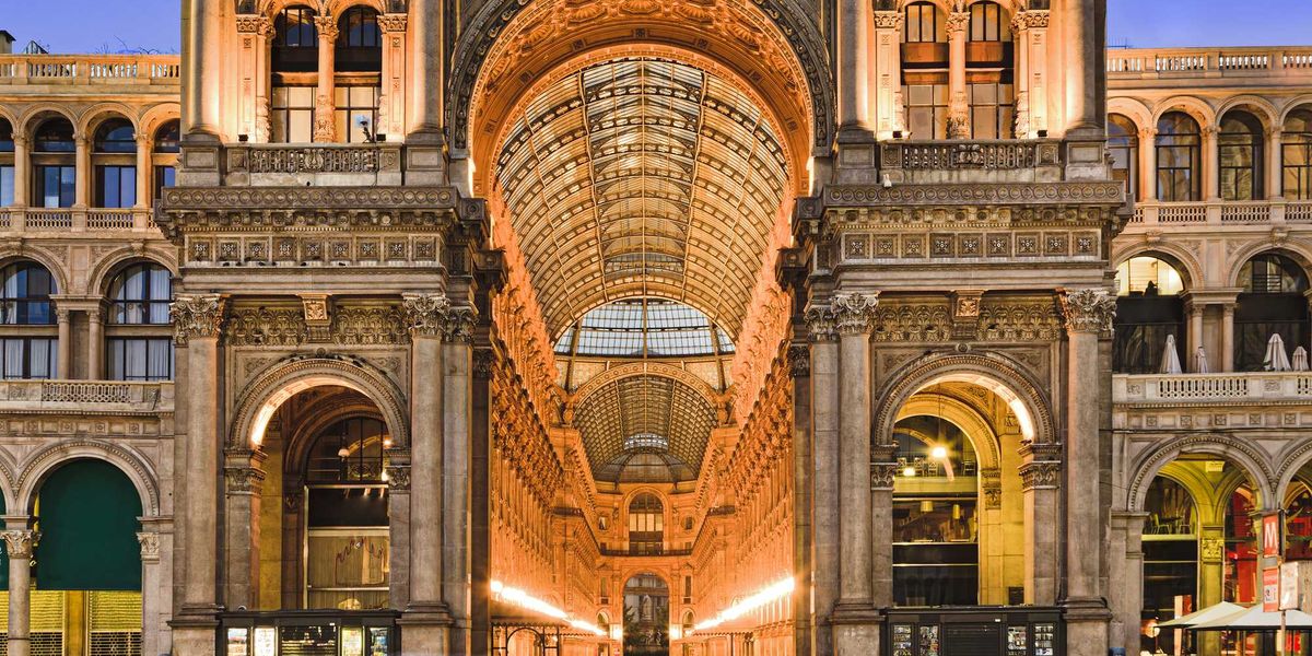 milano coccola i fighetti del lusso scatta l8217inchiesta sugli spazi in galleria