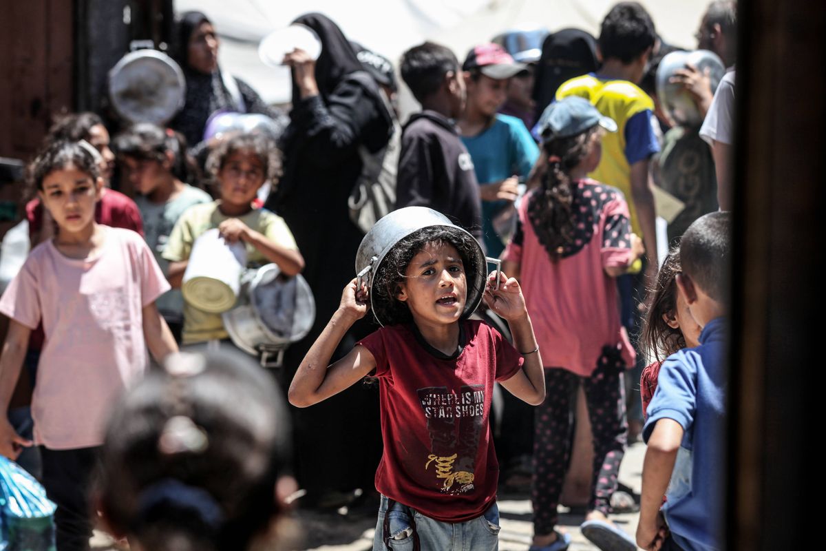 ‘Collective Punishment’: Israel Halts All Humanitarian Aid to Gaza in ...