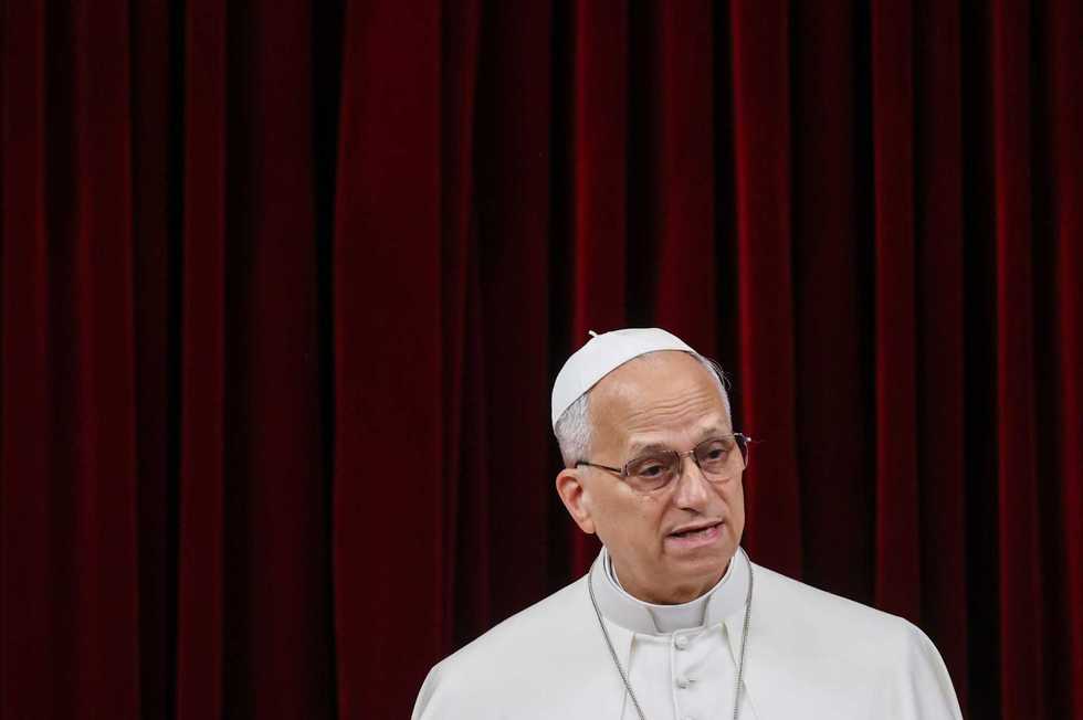 Aborto, eutanasia e migranti. Il Papa smonta l’era Sánchez