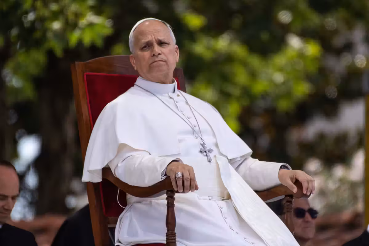 Perché il «diritto» si oppone al potere. La lezione di Prevost a Chiesa e politici