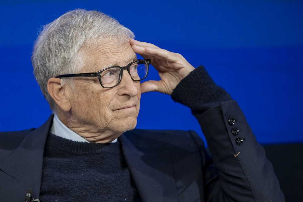 Gates conferma il metodo Epstein: «Mi ricattava con la mia infedeltà»