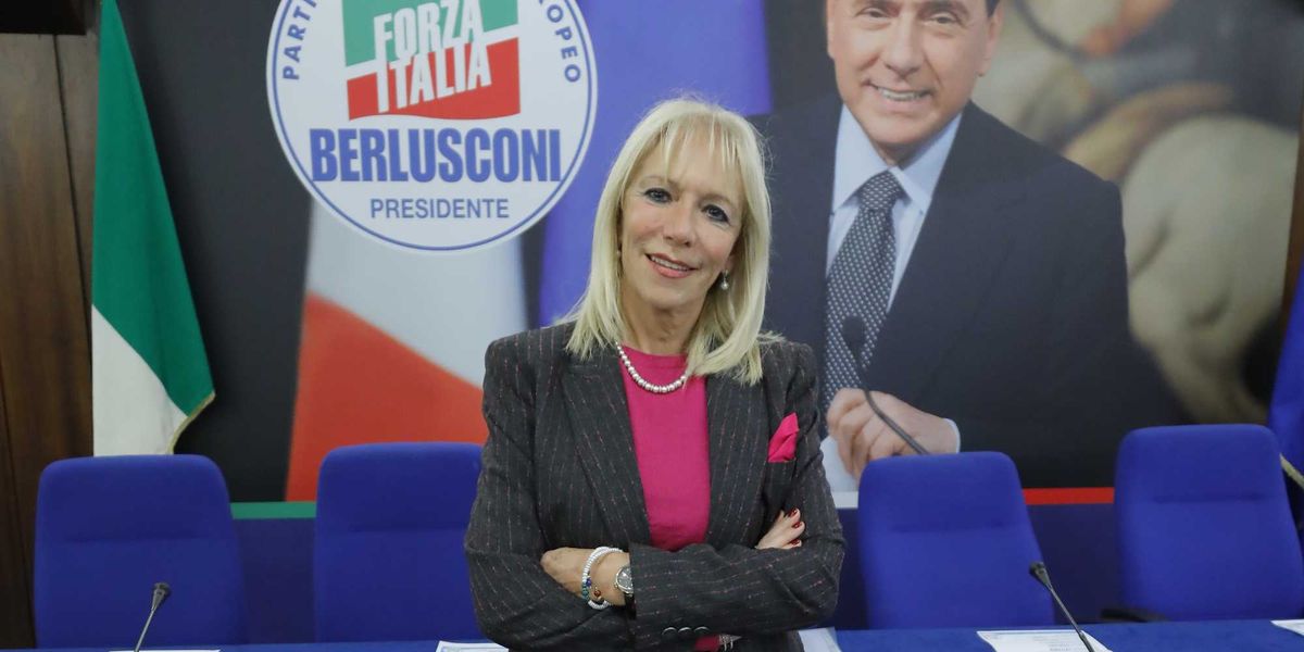 forza italia tradisce il cav sul fine vita lascio il mio incarico sui temi bioetici da Laverita.info forza italia tradisce il cav sul fine vita lascio il mio incarico sui temi bioetici