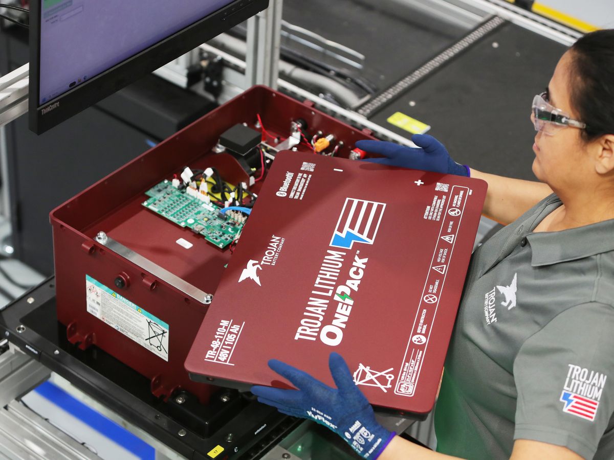 A Better Way to Swap Lead-Acid With Lithium Batteries
