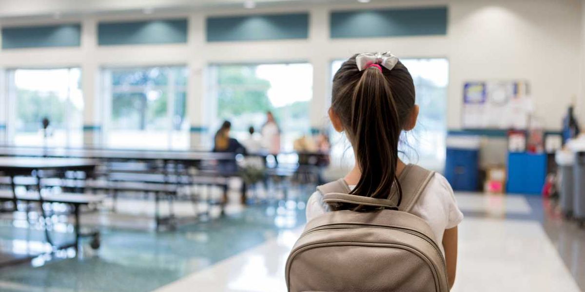 gli studenti islamici disertano la scuola buttati via in mensa centinaia di pasti da Laverita.info gli studenti islamici disertano la scuola buttati via in mensa centinaia di pasti