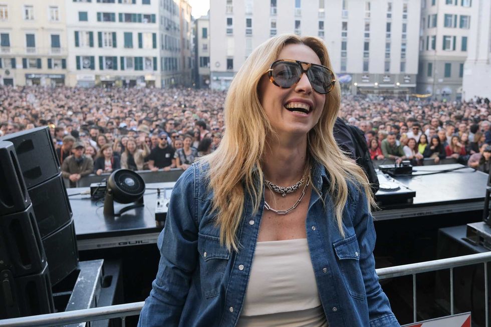 Polemiche sull'assegnazione dei posti vip al concerto di Genova