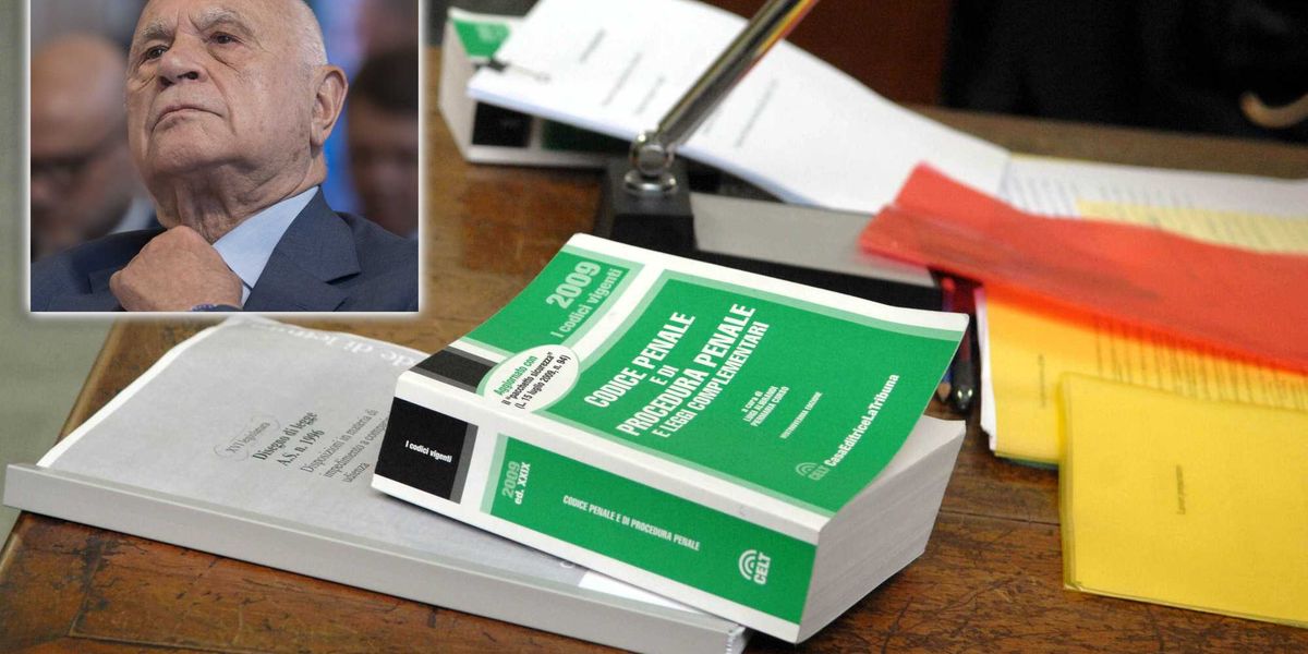 il codice penale 232 firmato dal duce ma la sinistra non vuole cambiarlo da Laverita.info il codice penale 232 firmato dal duce ma la sinistra non vuole cambiarlo