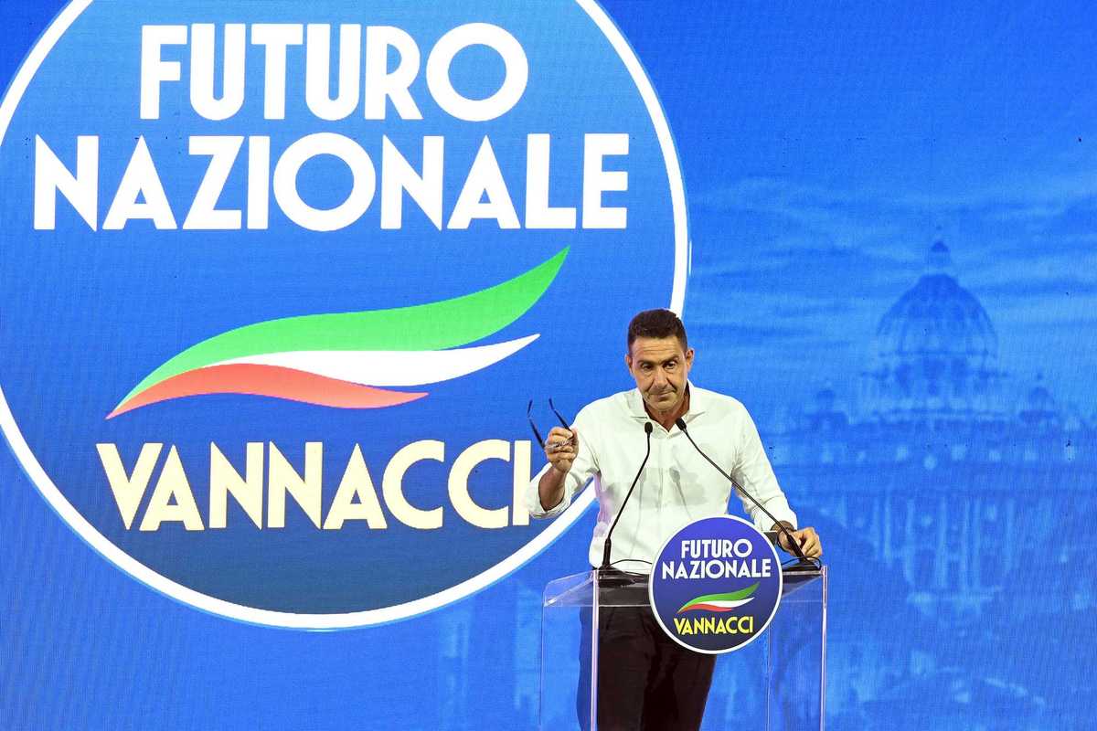 Vannacci s’ingrossa con i delusi. Tajani: «Diamo risposte alla gente»