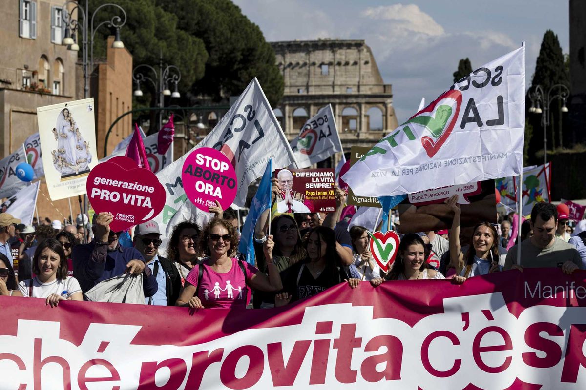Da Roma un messaggio chiaro: aborto e suicidio non sono diritti