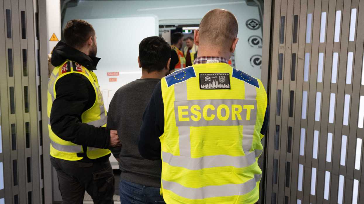 Remigrare si può. Anzi, si fa