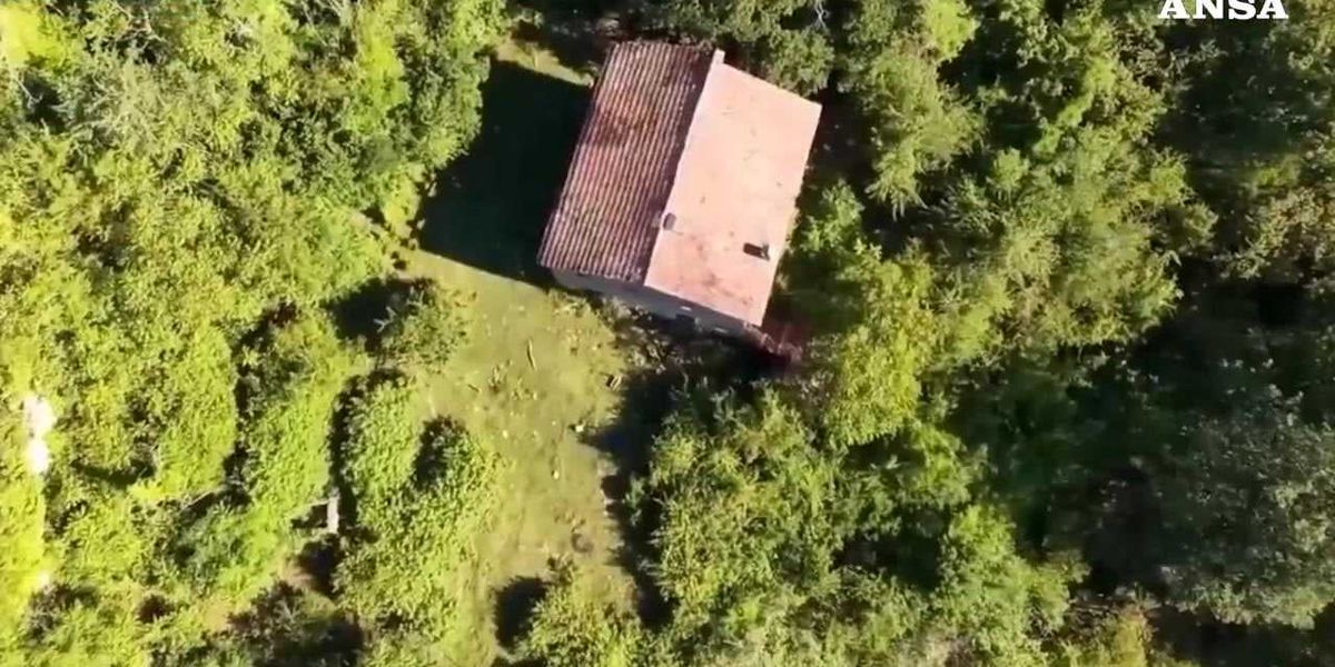 smantellata la cellula del terrore anarchico che aveva sabotato i treni ad alta velocit224 da Laverita.info smantellata la cellula del terrore anarchico che aveva sabotato i treni ad alta velocit224