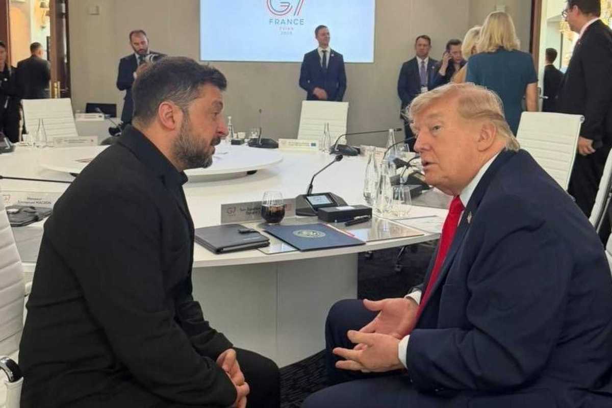 Trump rassicura Zelensky: «Porterò Putin a un accordo». Smentita sugli affari in Iran