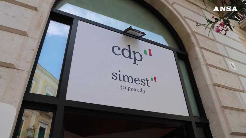 Simest inaugura la sede di Bari: «Più sostegno alle imprese del Sud»