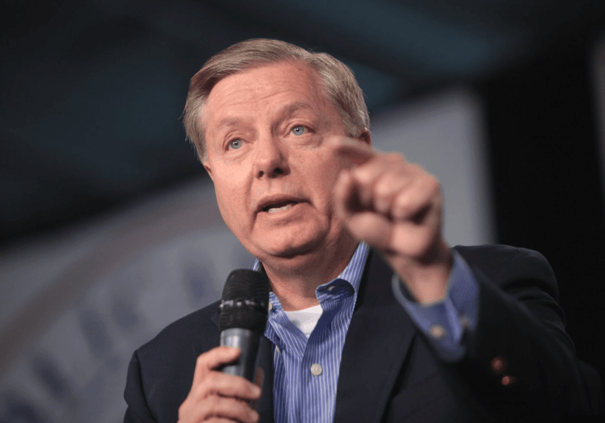 Servile Republicans Who Hated Obama's Iran Pact Now Praise Trump's Ruinous 'Deal'