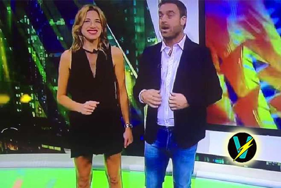 This Argentinian News Reporter Wardrobe Malfunction is Insane