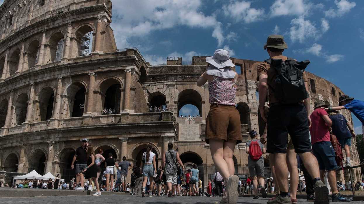I sindaci dem rovinano le vacanze: sale la tassa di soggiorno