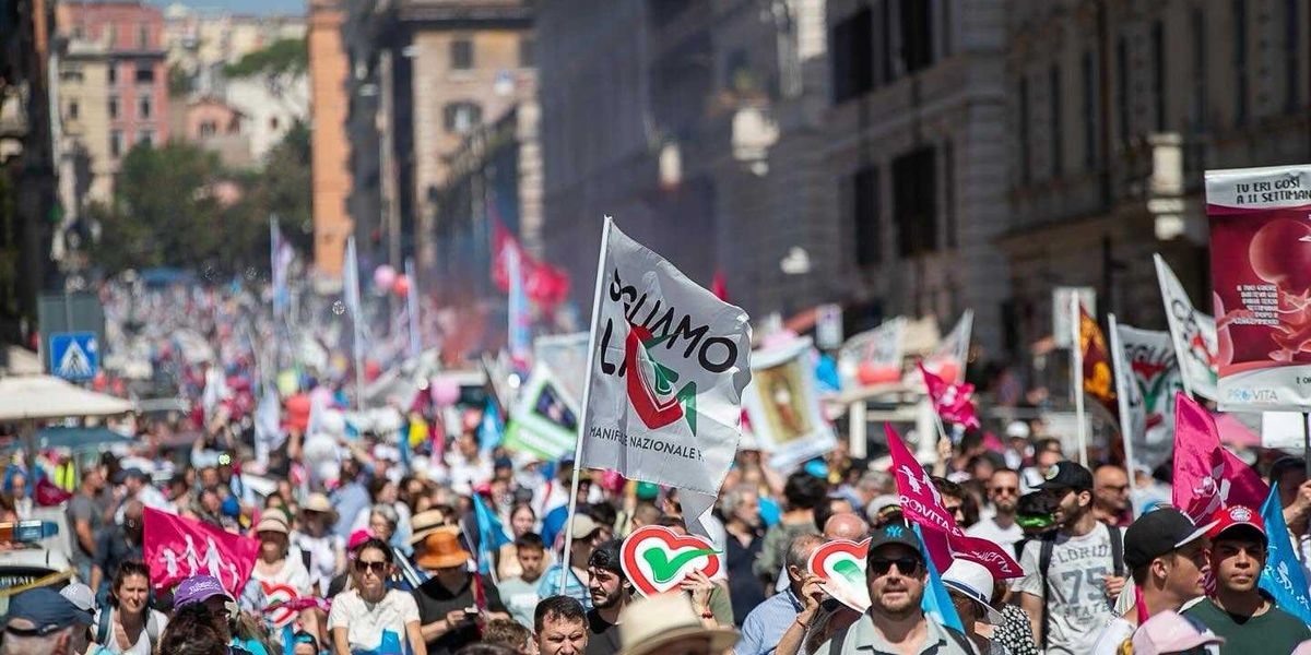 se si vuol trovare la vera destra basta rimettere al centro la vita da Laverita.info se si vuol trovare la vera destra basta rimettere al centro la vita
