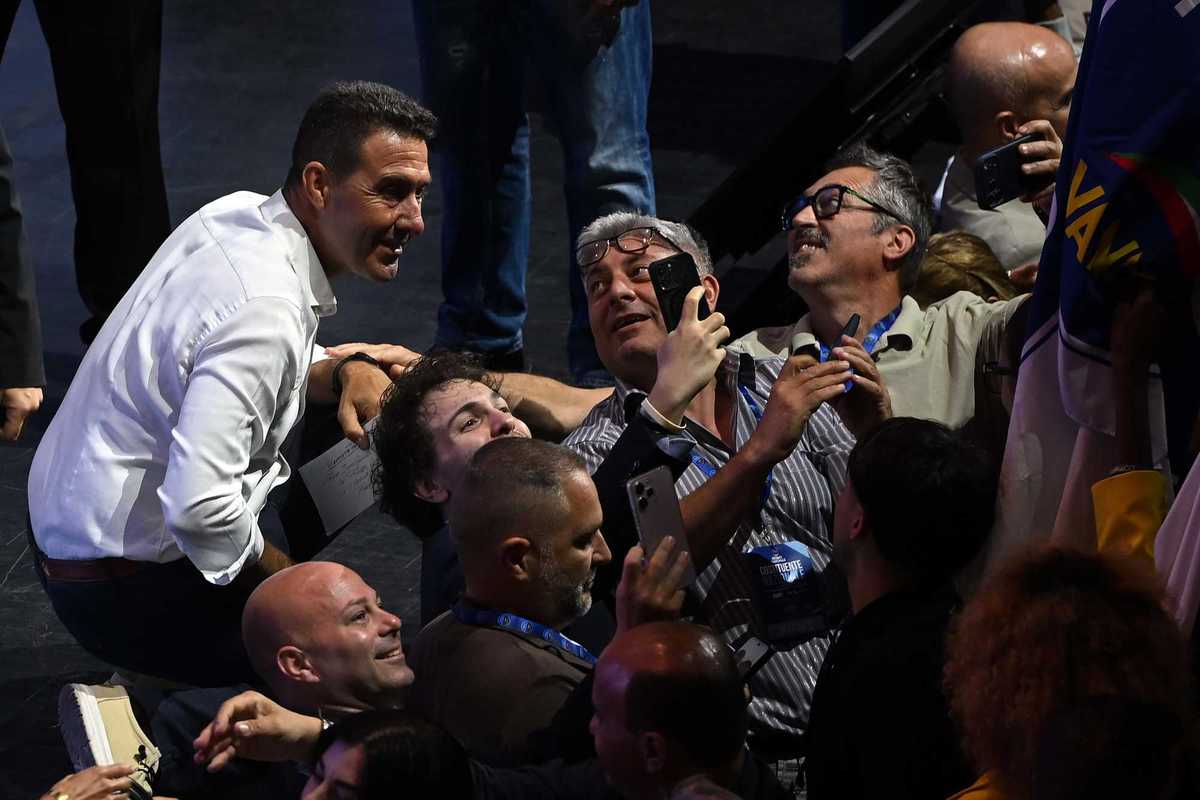 Vannacci crea scompiglio per la frase sui femminicidi