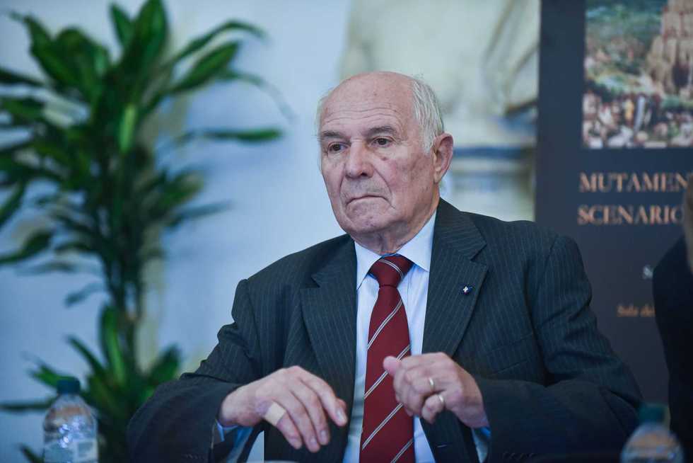 «L’Italia può aiutare a sminare Hormuz»