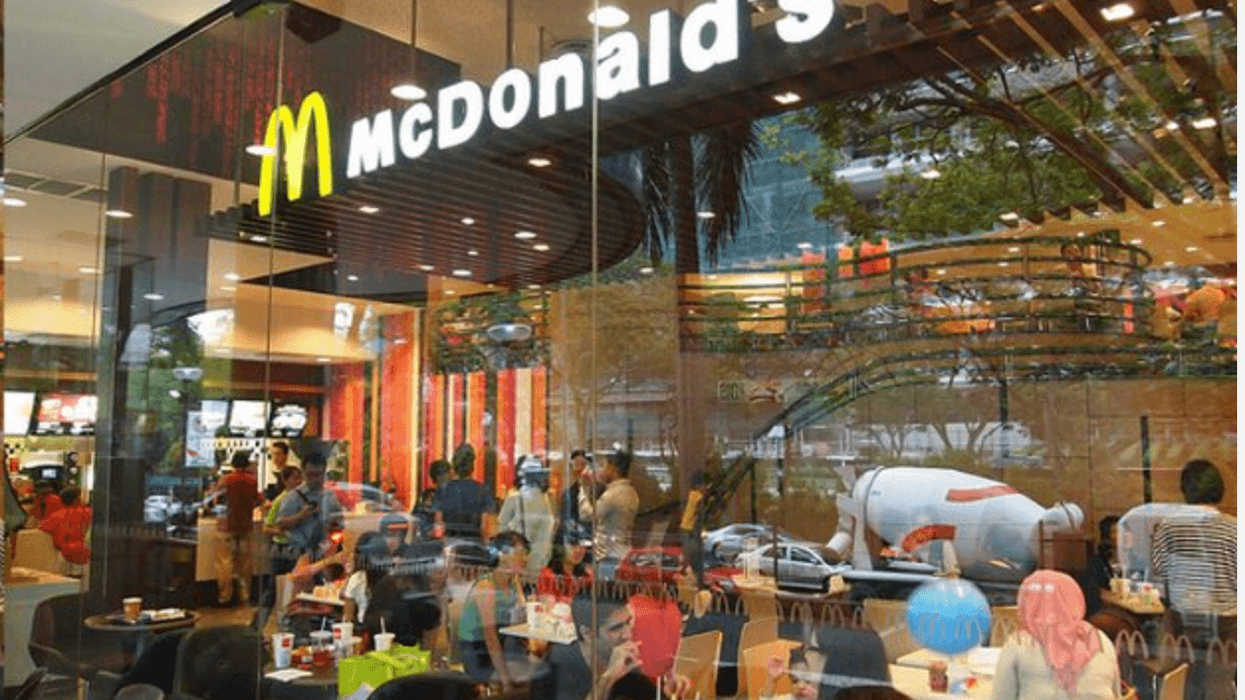 Troubling Signal: 'Fast-Food Index' Of Consumer Sentiment Is Falling Fast