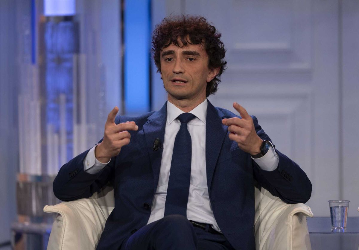Fratelli d’Italia apre a Vannacci: «Possibile trovare punti d’unione»