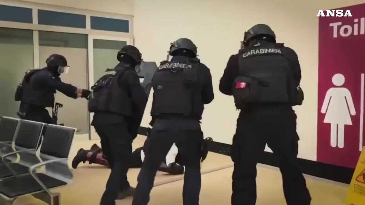 Fiumicino, maxi esercitazione antiterrorismo in aeroporto