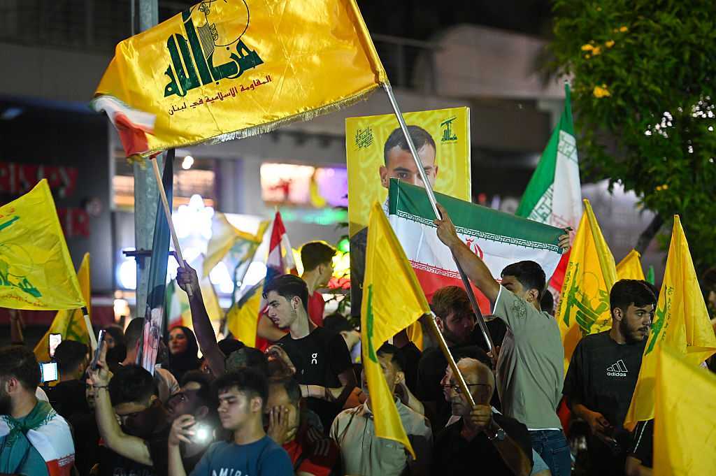 Hezbollah è sul piede di guerra: «L’accordo è solo un’umiliazione»