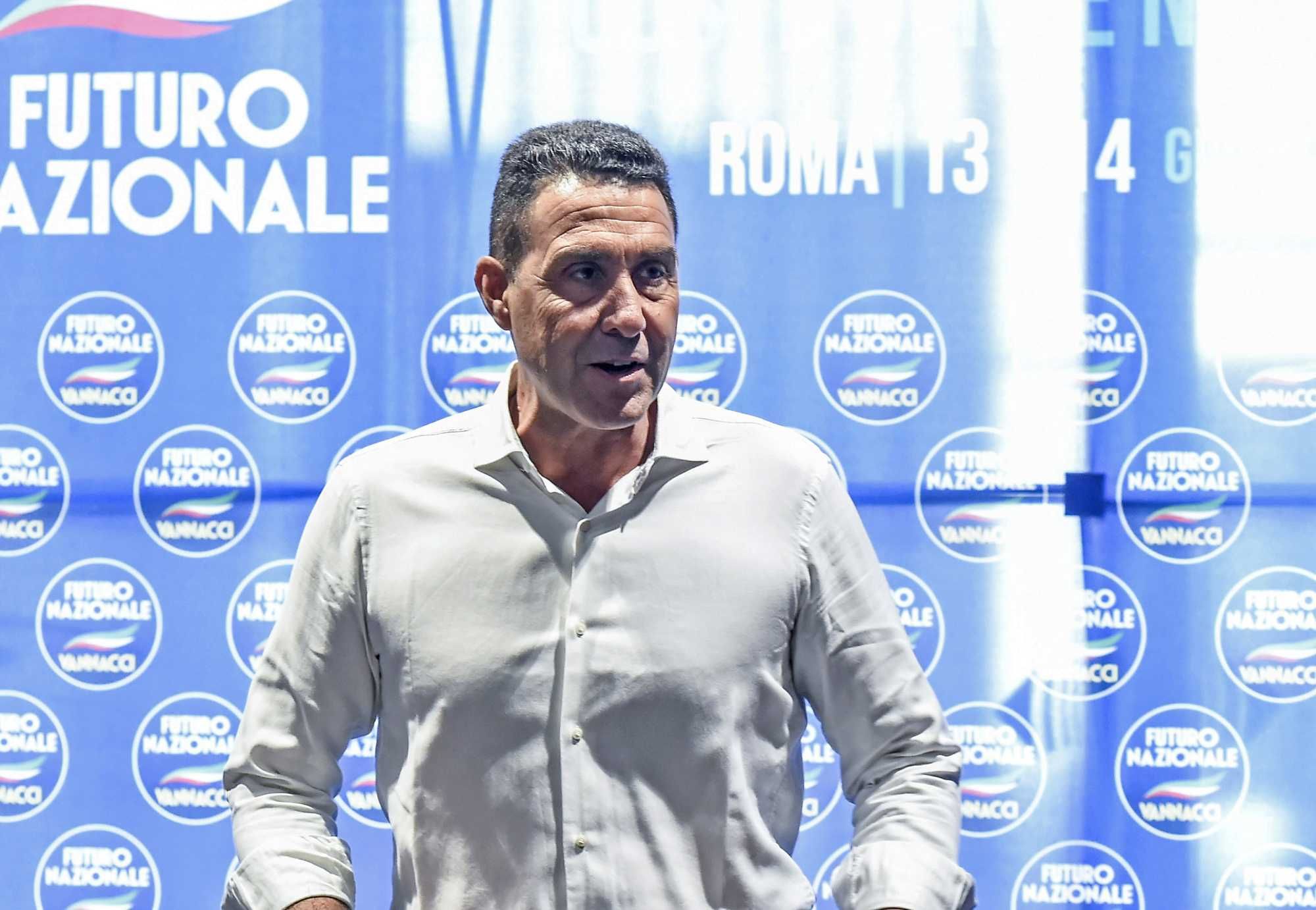 Vannacci vuole candidare la Meloni al Colle