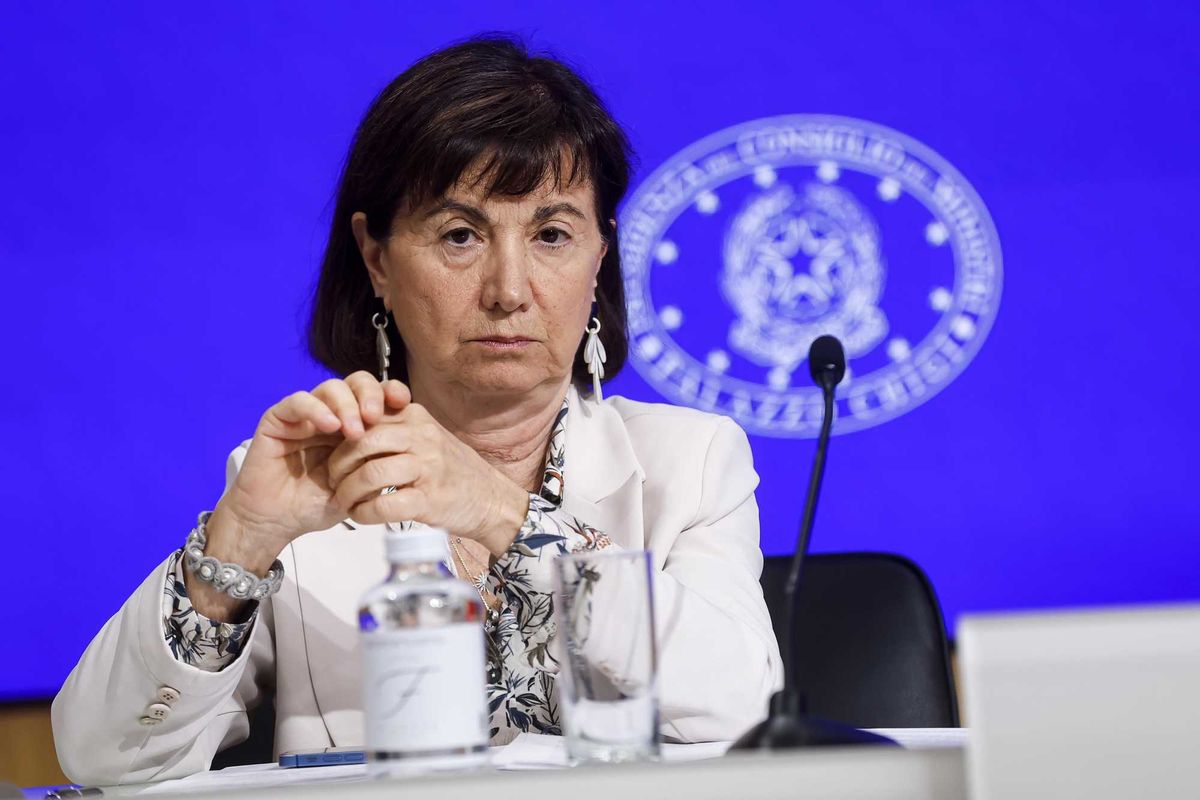 Povera Roccella, inondata di insulti