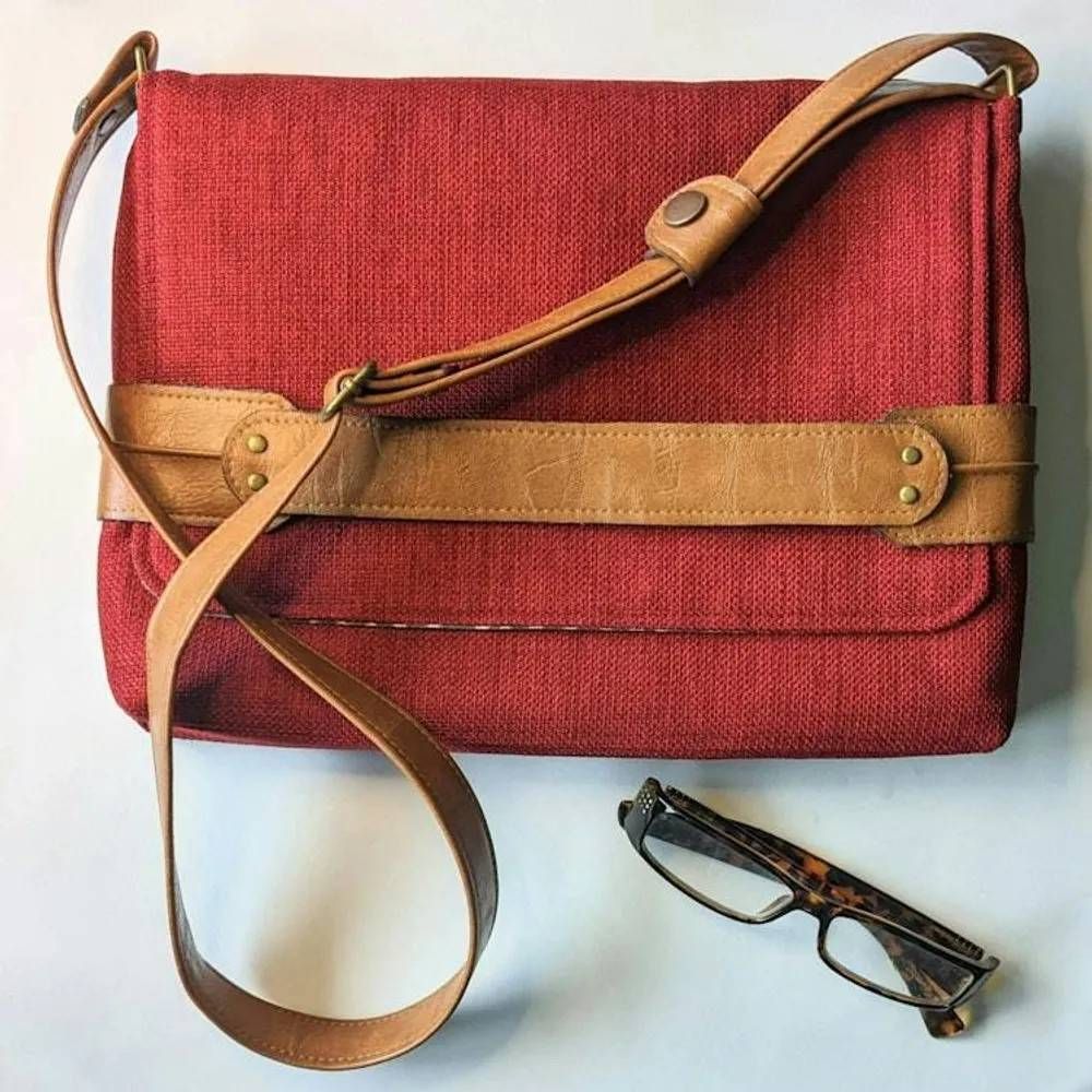 Shoulder & Crossbody Bags