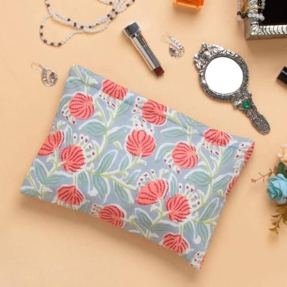 Cosmetic & Toiletry Bags