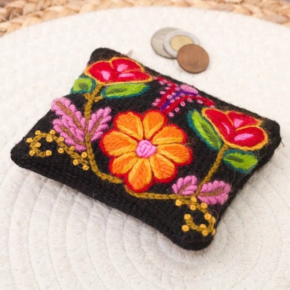 Pouches & Coin Purses