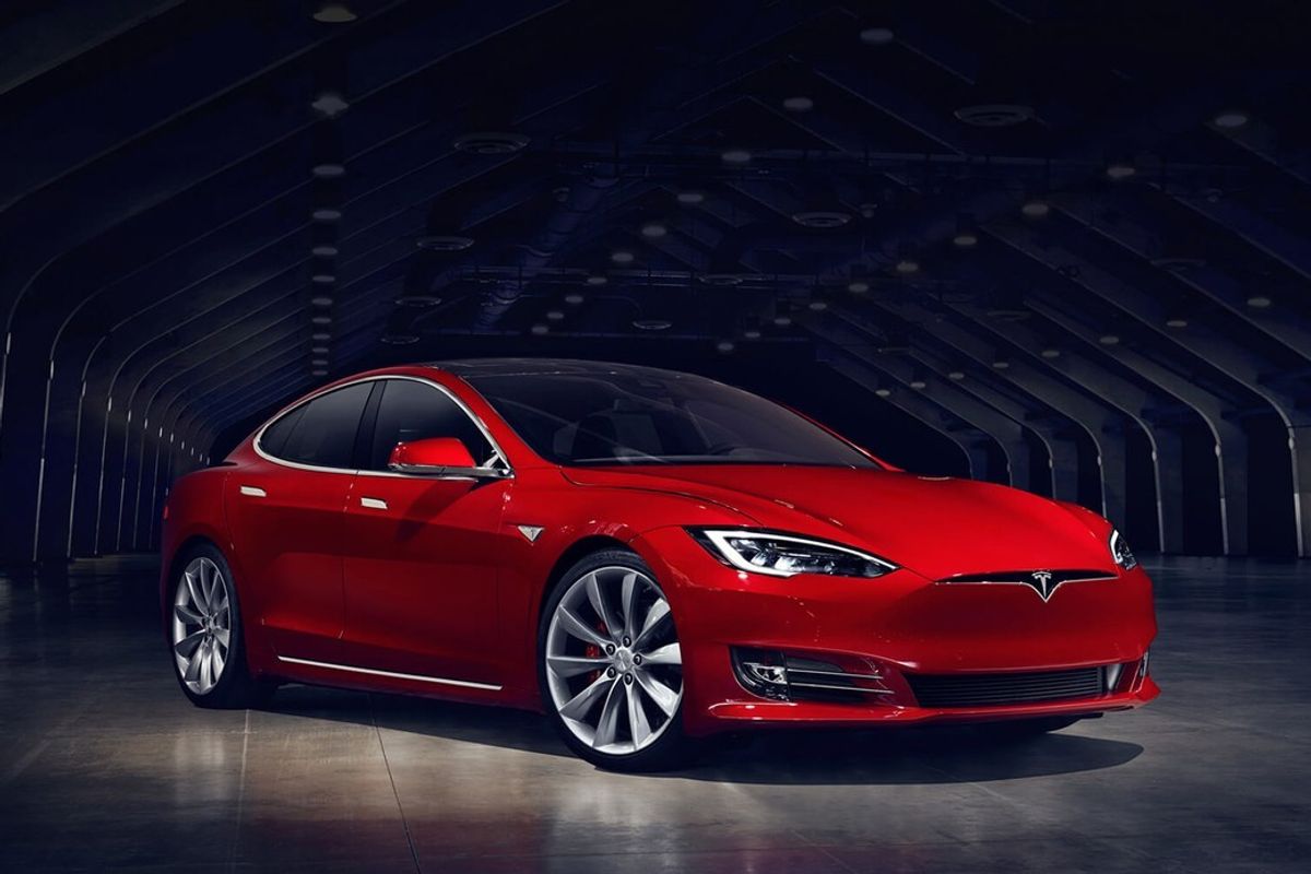Tesla Self-Driving Car Kills Driver