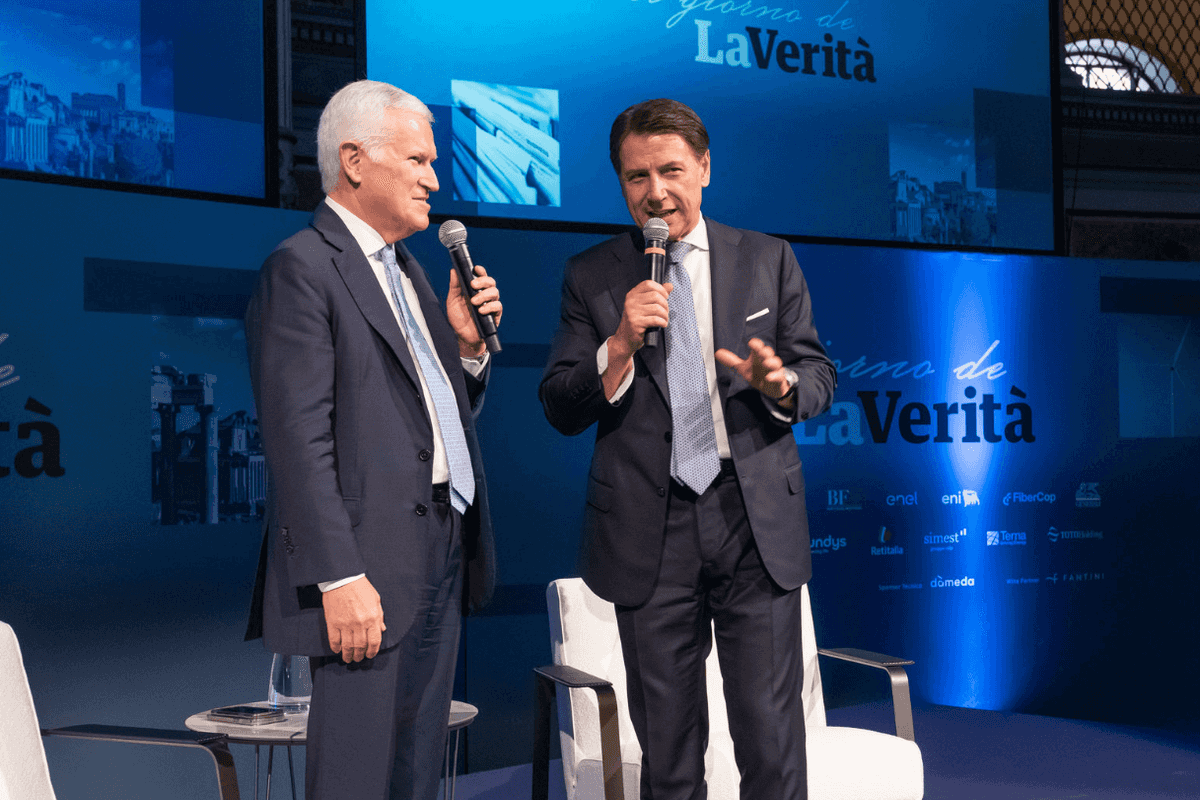 Conte: «Non era la prima volta che facevamo riunioni senza Renzi»