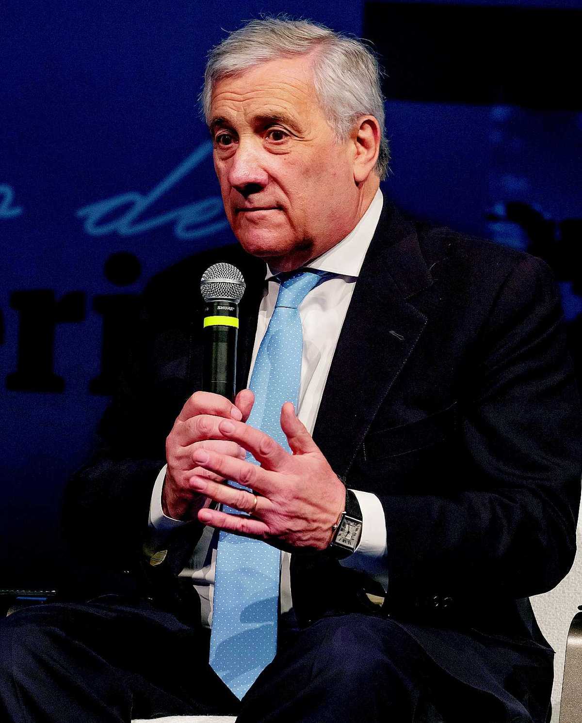 Tajani conta le crepe della Ue «È rimasta in mezzo al guado Italia unico governo stabile»