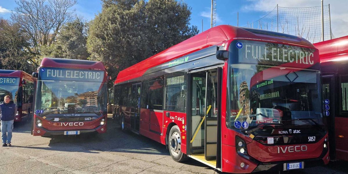 a roma i bus elettrici si scaricano col caldo da Laverita.info a roma i bus elettrici si scaricano col caldo