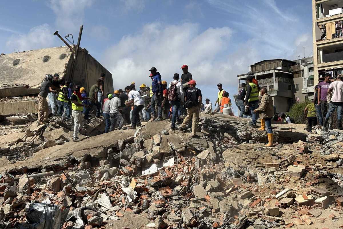 Venezuela devastato da un terremoto. Oltre 30.000 dispersi, ansia per gli italiani