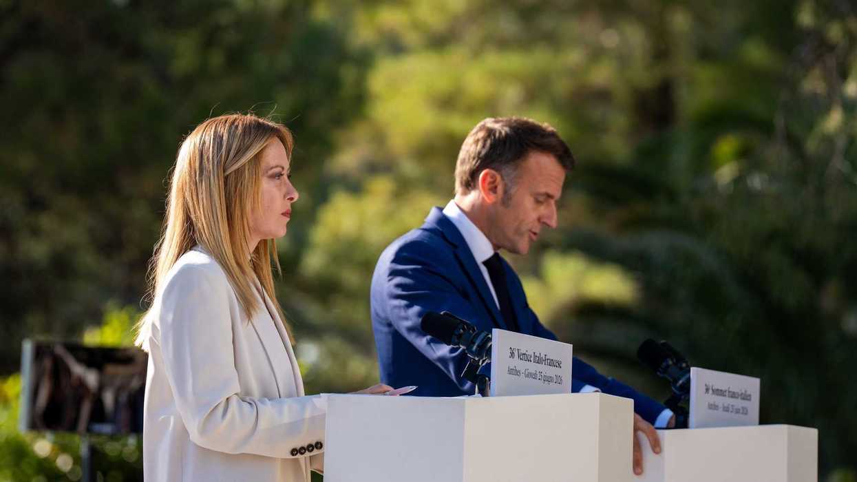 Meloni e Macron si sciolgono: «Mai più relazioni glaciali». Via alla coalizione in Libano
