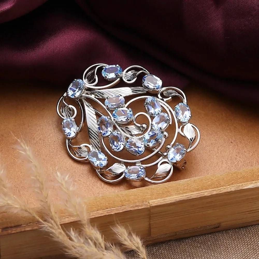 Pins & Brooches