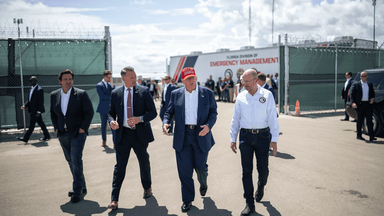 Flouting Trump Policy, Federal Judges Free Immigrants From Mandatory Detention