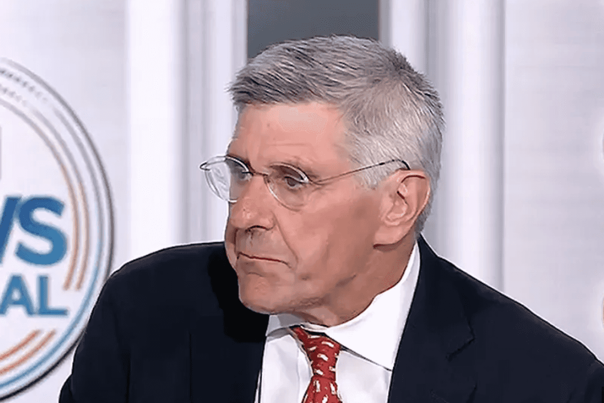 Trump Economic Adviser Assures CNN: 'He's Not Using His Position To Get Rich'